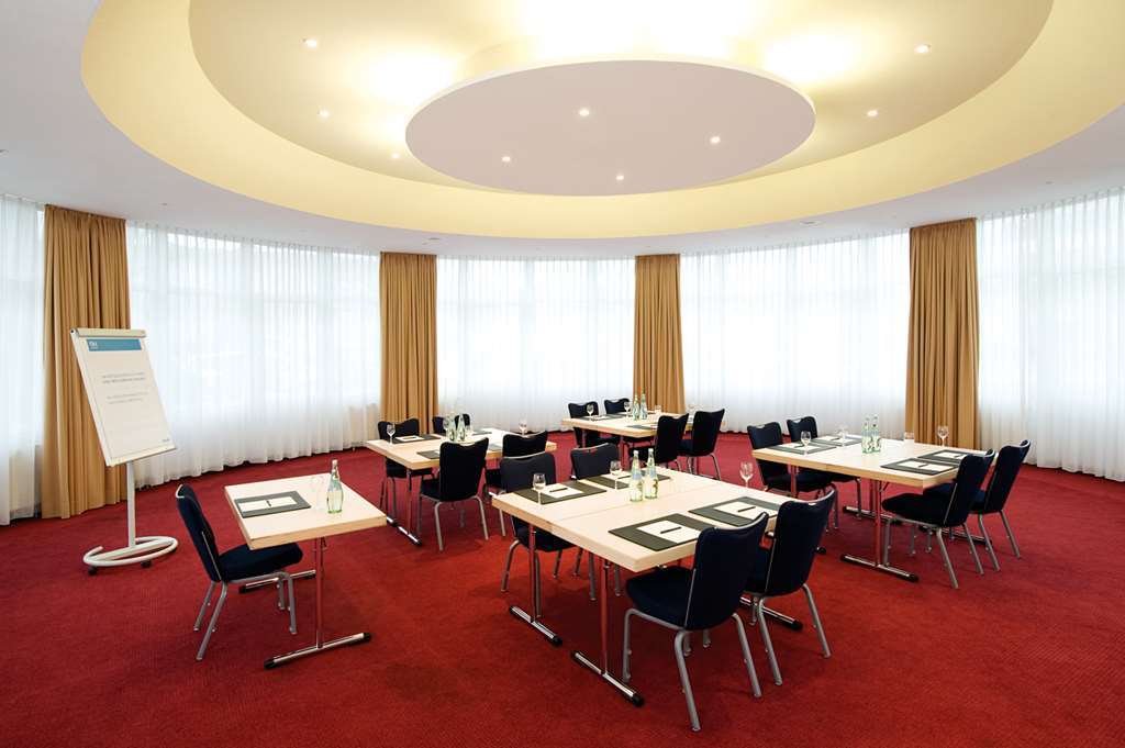 Nh Hotel 4*